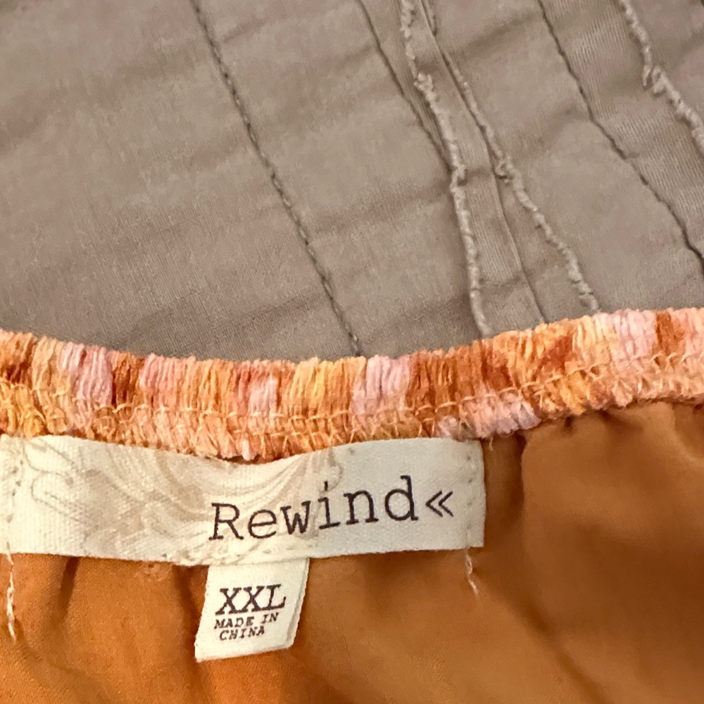 Rewind Peach and Pink Textured Fabric - Picture 2 of 4